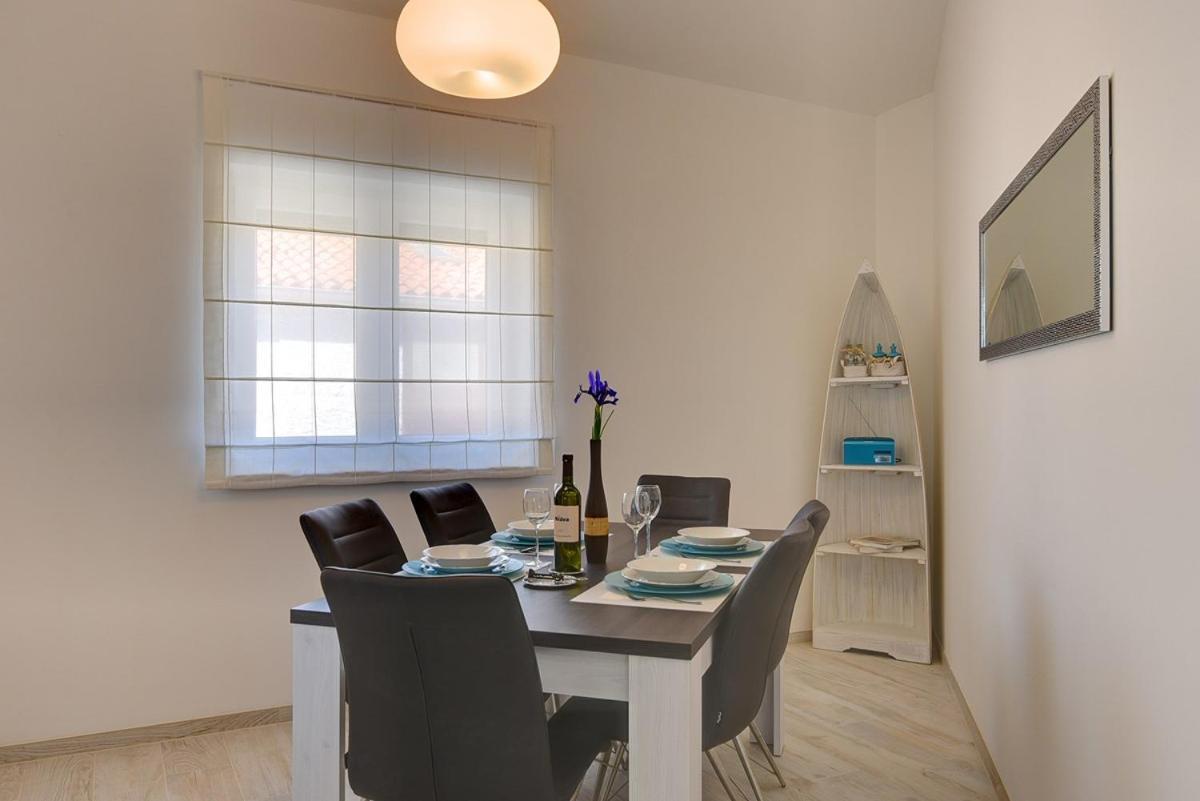 Villa Sunny Home Vodnjan Exteriör bild