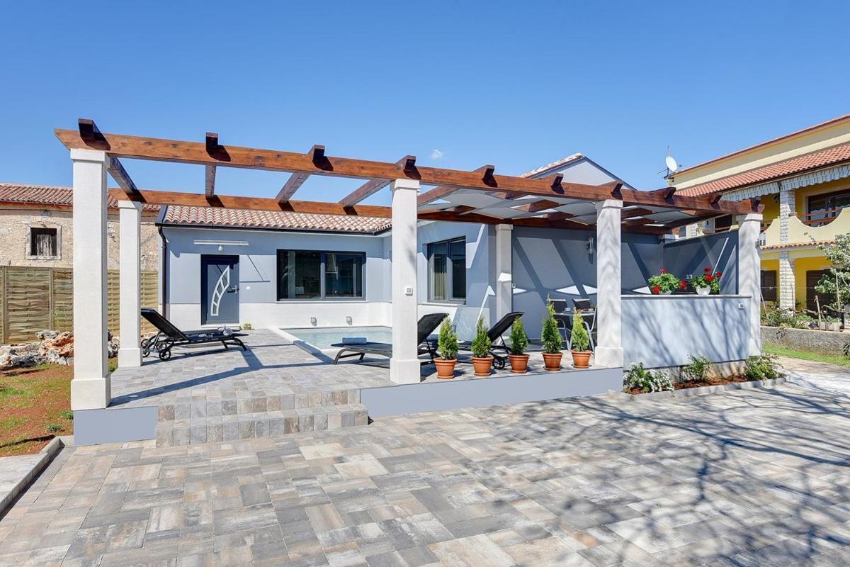 Villa Sunny Home Vodnjan Exteriör bild