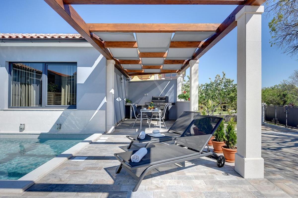 Villa Sunny Home Vodnjan Exteriör bild