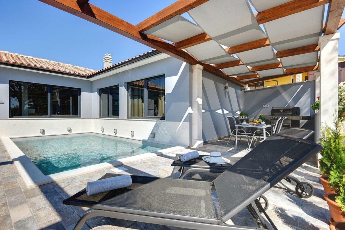 Villa Sunny Home Vodnjan Exteriör bild